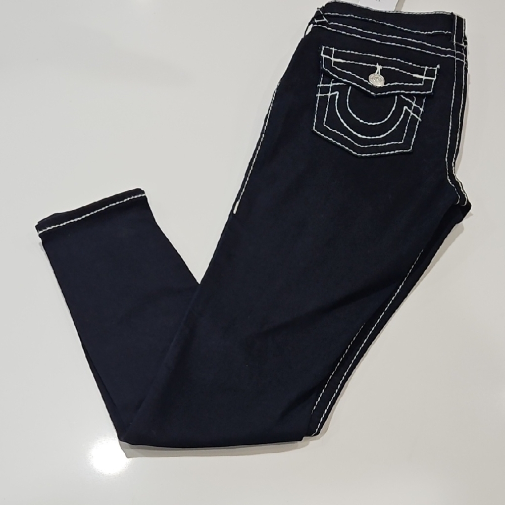 True Religion Dark Blue Women's Skinny Jeans.  Sz 28 Mid Raise.  Nwt.